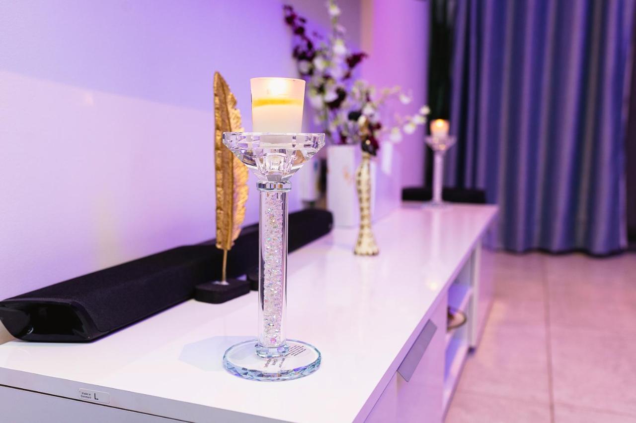 Piano And Gold At The Signature, Tetteh Quarshie 阿克拉 外观 照片
