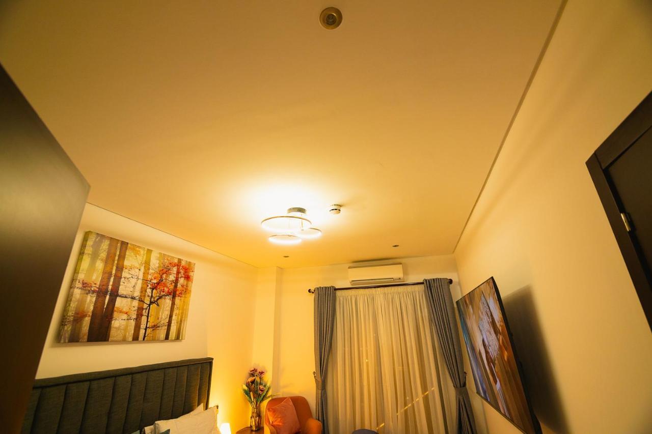 Piano And Gold At The Signature, Tetteh Quarshie 阿克拉 外观 照片